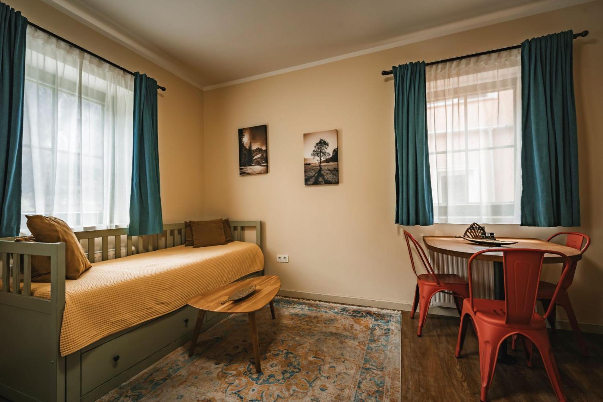 Guest House Ejga Jesenice Eksteriør bilde